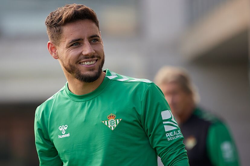 Alex Moreno Hậu Vệ Trái Bước Ra Từ Betis – Hành Trình Đến Premier League