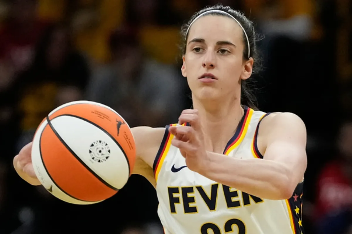 WNBA legend Rebecca Lobo goes all in on Caitlin Clark prediction after Fever-Sky clash | Marca