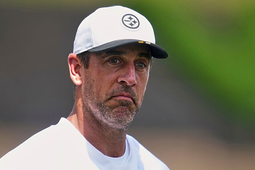 Aaron Rodgers reveals who can win the Super Bowl in 2025 and who can't |  Marca