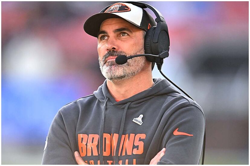 Kevin Stefanski sent a message with his decision to withdraw Shedeur Sanders from final pre-season game | Marca