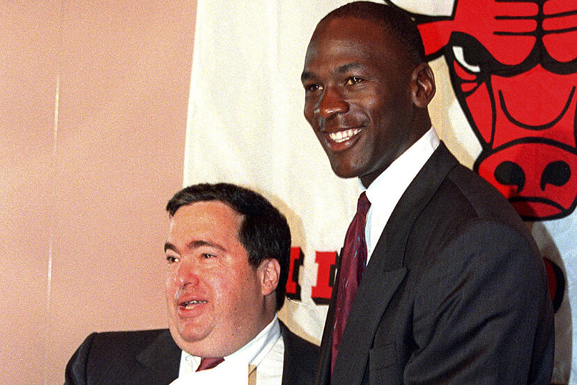How Michael Jordan feud with Jerry Krause was sparked by alleged  racially-charged comment | Marca