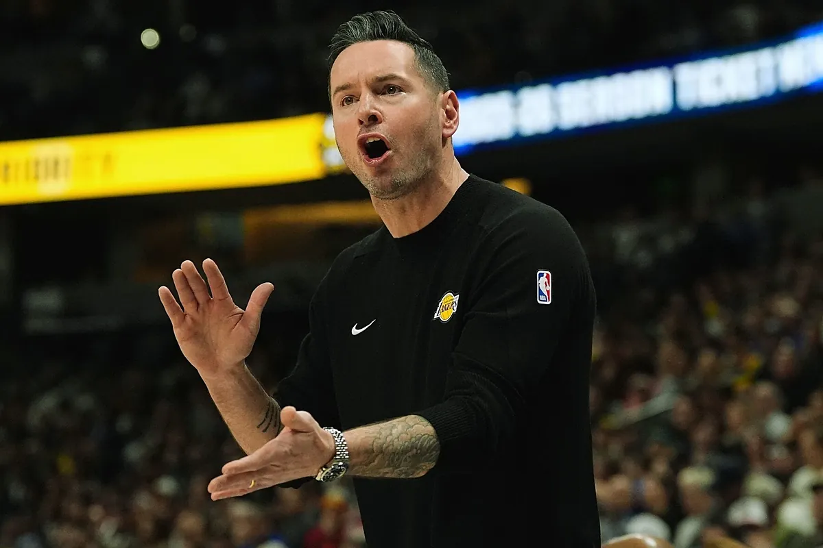 JJ Redick sounds the alarm after disastrous preseason debut for Los Angeles Lakers