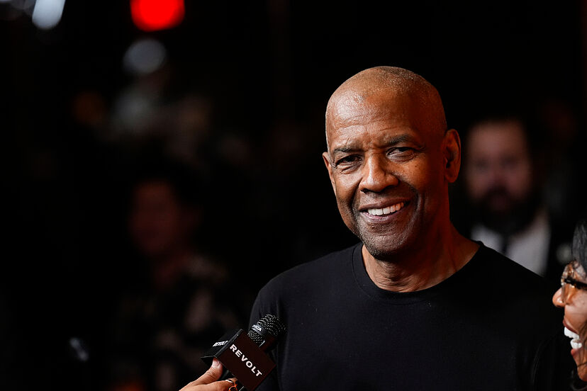Denzel Washington sends a message to Shedeur Sanders' haters: Movie star  believes he knows why Browns rookie receives more criticism | Marca
