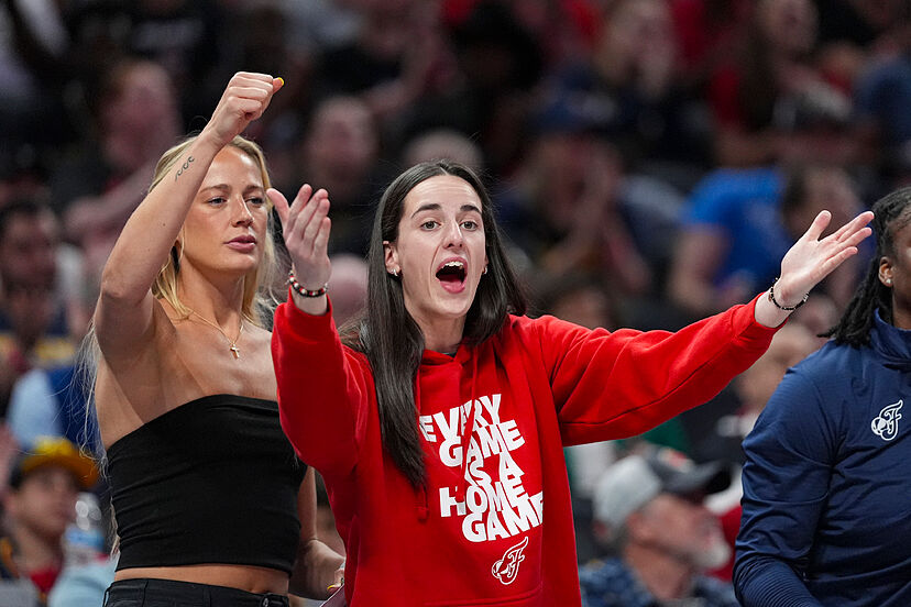 Sophie Cunningham hits new heights on TikTok after helping Caitlin Clark | Marca