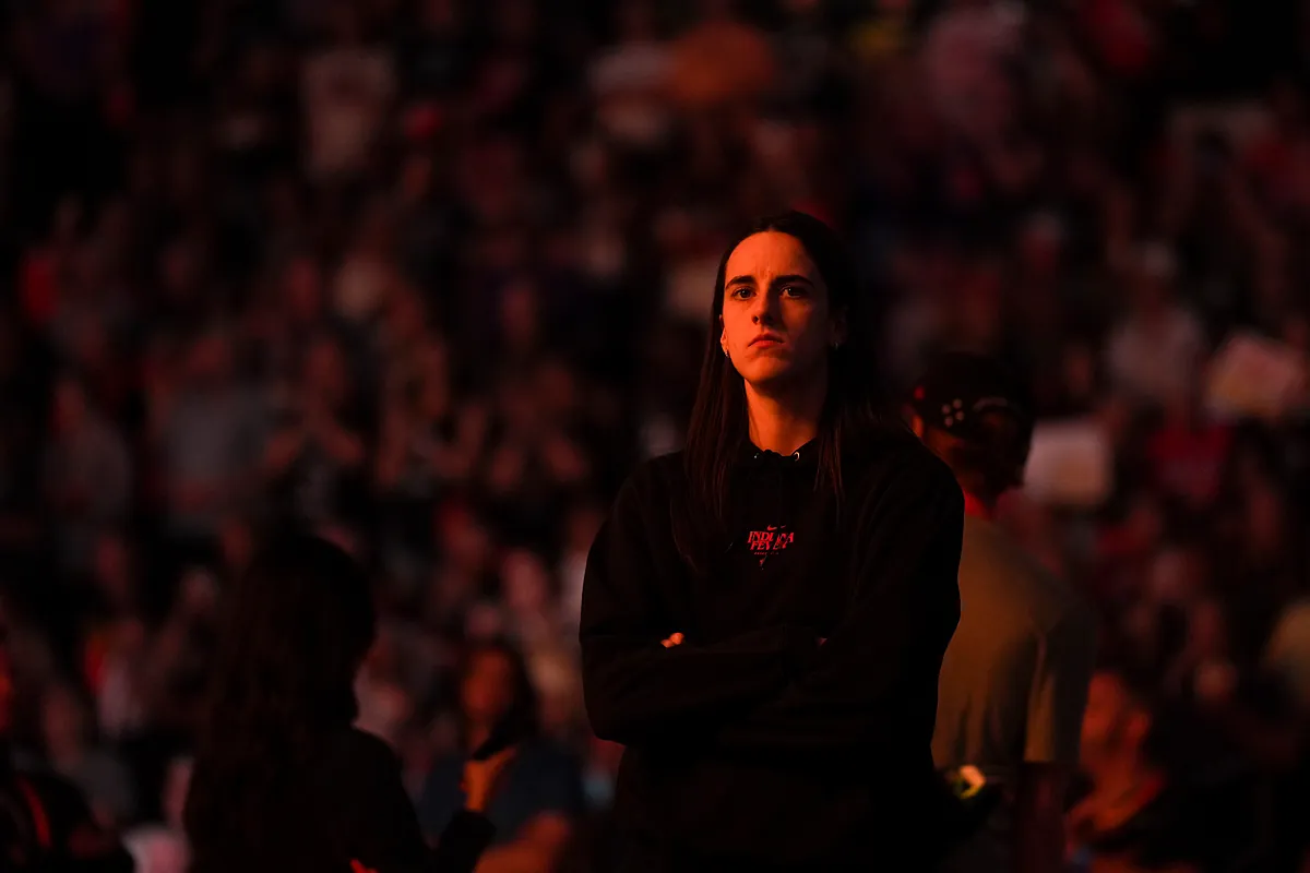 Caitlin Clark could rival Taylor Swift in fan energy: "Watching her play feels like going to a concert"