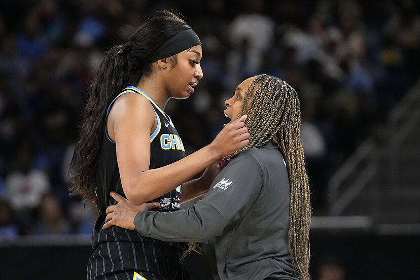 Cuộc trò chuyện căng thẳng giữa Angel Reese và Teresa Weatherspoon giữa trận đấu Phoenix Mercury lan truyền chóng mặt | Marca