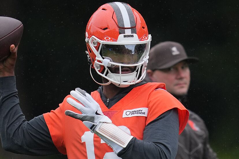 Shedeur Sanders finally addresses scathing words from former NFL head coach  by taking the high road | Marca