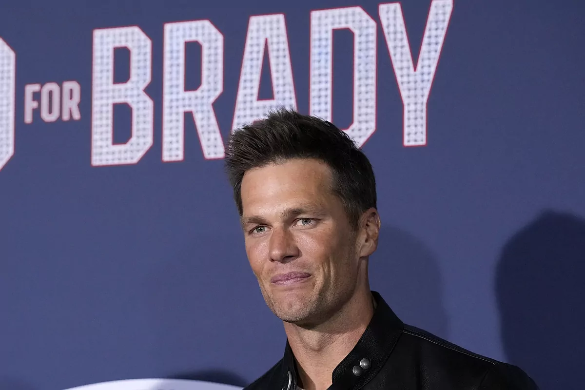 Tom Brady's strong language during a live interview on FOX surprises fans