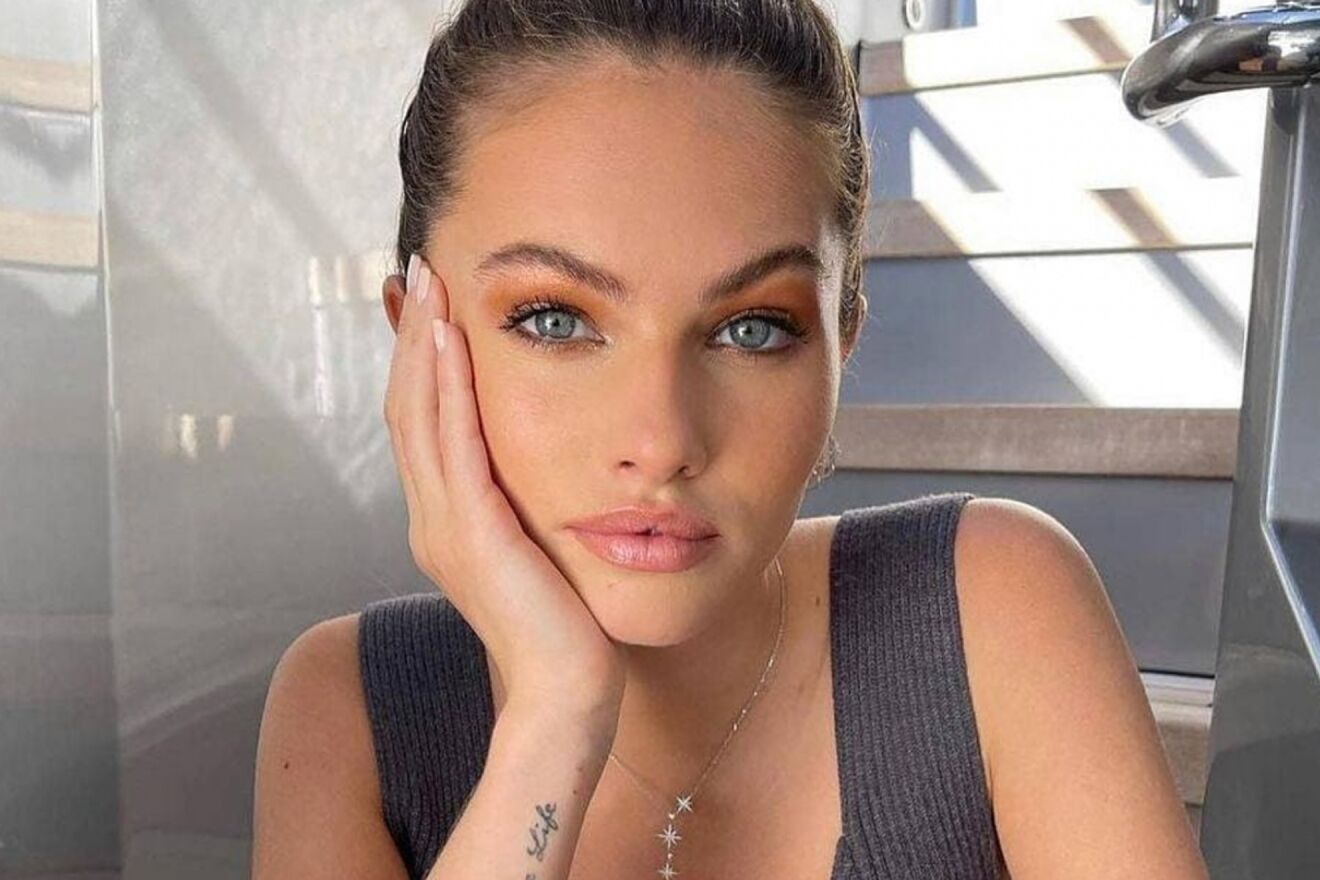 Heidi Gray: Quit Normal Job to £19K A Week with Sexy Snaps