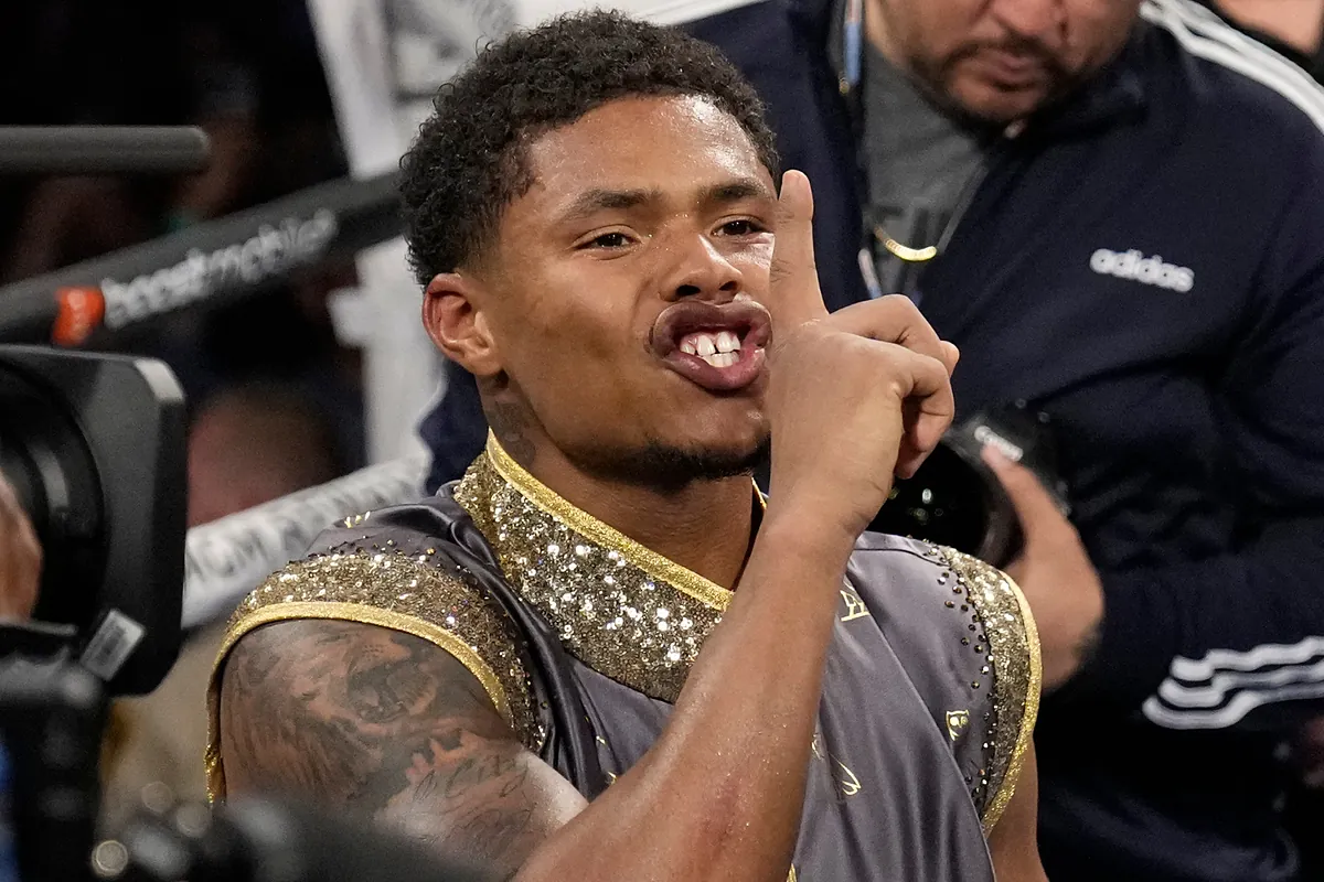 Shakur Stevenson gets support from world champion that slams fans who  "don't see the art of boxing" | Marca