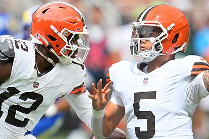 Dillon Gabriel and Shedeur Sanders surprised Kevin Stefanski; now the rookie war will be bigger | Marca