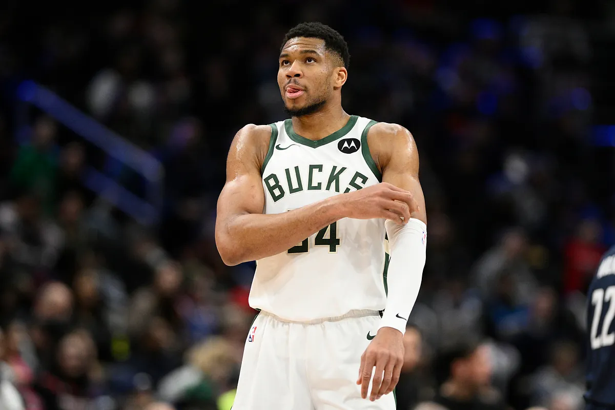Giannis Antetokounmpo finally responds to swirling trade rumors
