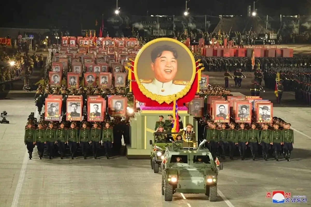 North Korea displays its most powerful nuclear missile capable of devastating the entire United States