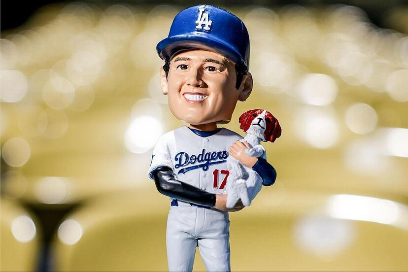 Shohei Ohtani Dodgers ボビングヘッド 17 Shohei Ohtani Los Angeles Dodgers City Connect Uniform